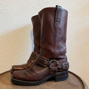 FRYE Harness Brown Leather Belted Square Toe Riding Boots Women's Size 6